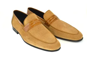 C132- 3417HS- Perforated suede- Tan