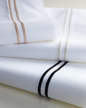 Grande Hotel by Sferra - King Flat Sheet 114x114 (White/Taupe)