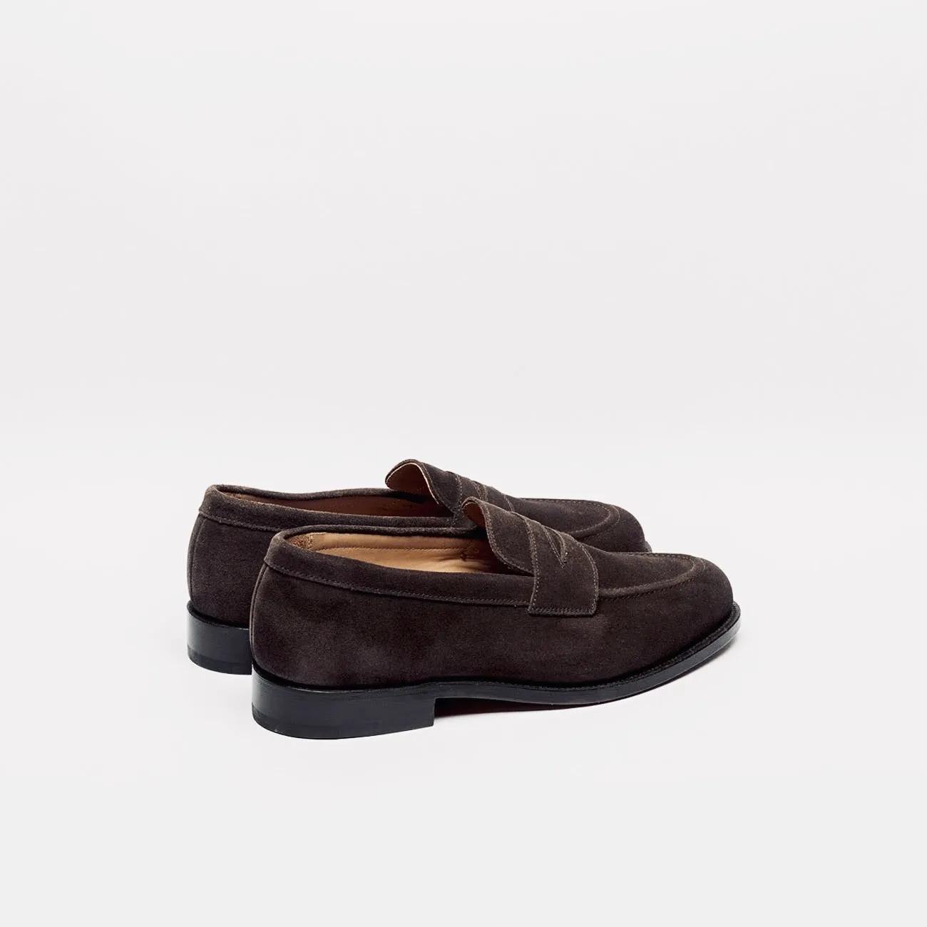 Mocassino penny Tricker's Havard in camoscio marrone (Coffee castorino)
