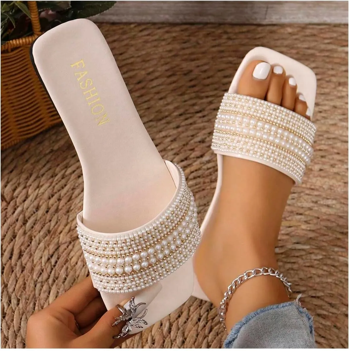 Verdusa Women's Pearl Decor Flat Sandals Slip Open Toe Leather Slippers Slip on Slides