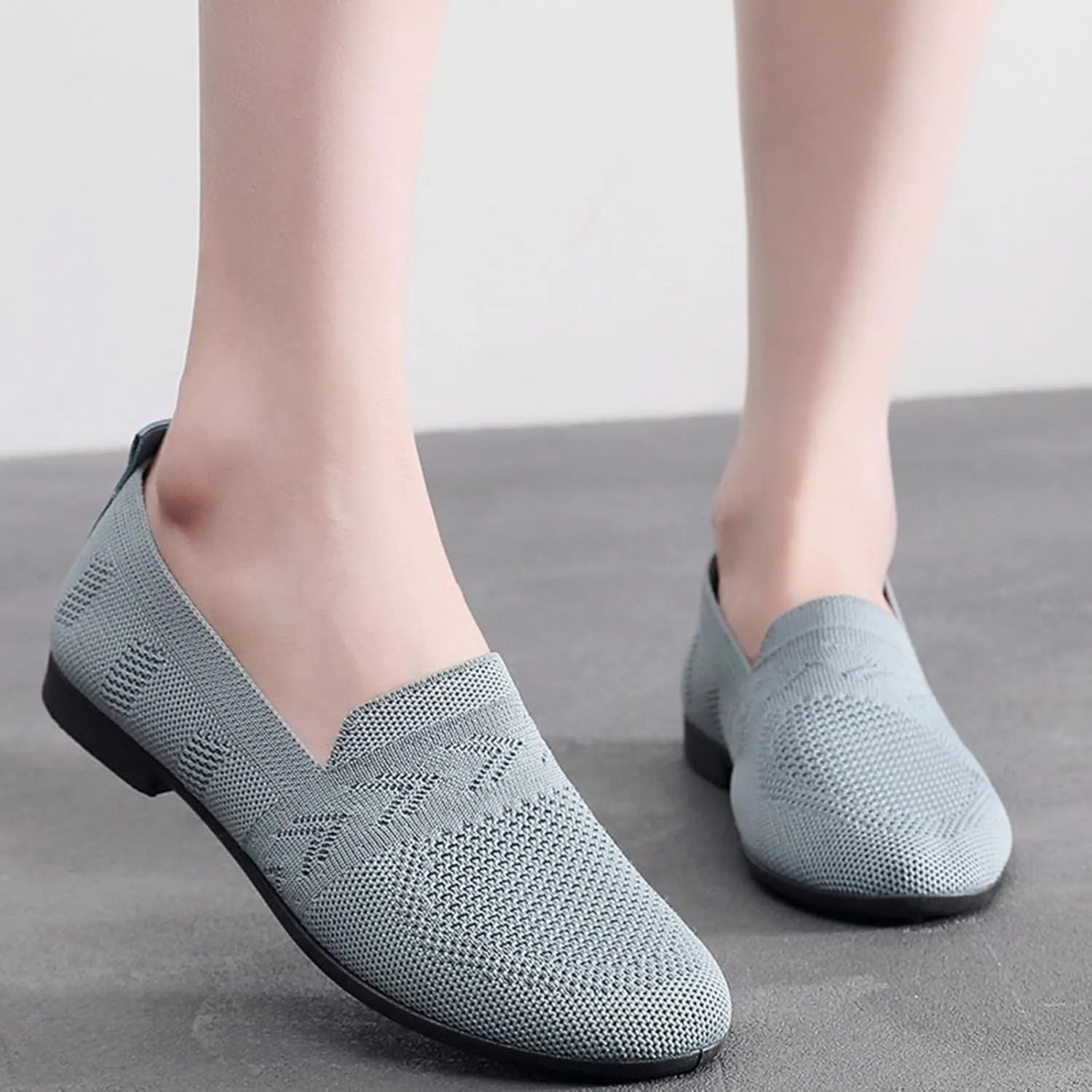 Women's Low Heel Casual Shoes Mesh Breathable Slip On Sneakers Comfortable Wide Width Work Shoes Summer Knit Flats