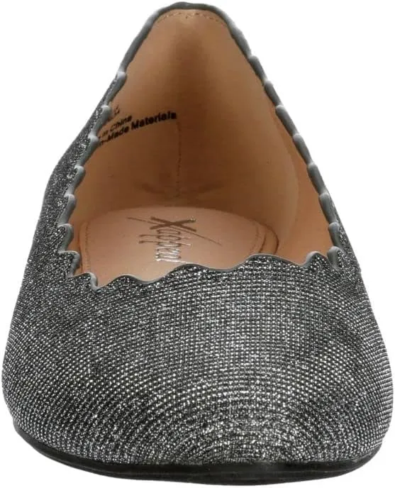 XAPPEAL Amanda - Women's Scalloped Pointed Toe Slip-On Ballet Flat